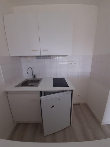 Location appartement Rennes 35000 Ille-et-Vilaine 34 m2 2 pièces 603 euros
