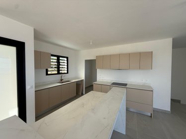Maison a vendre Saint-Leu 97436 Réunion 110 m2 4 pièces 755000 euros