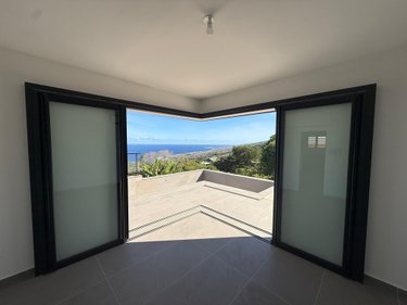 Maison a vendre Saint-Leu 97436 Réunion 123 m2 5 pièces 765000 euros