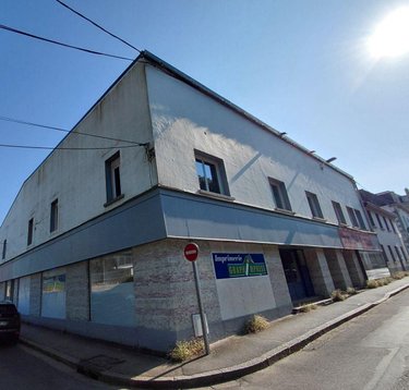 Fonds et murs commerciaux a vendre Pontivy 56300 Morbihan 209 m2  293680 euros