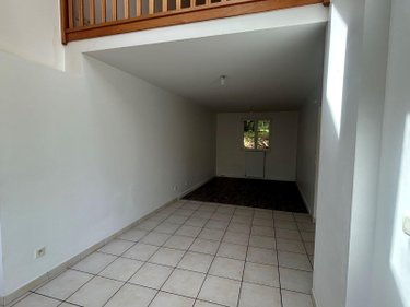 Location maison Sainte-Honorine-la-Chardonne 61430 Orne 87 m2 3 pièces 550 euros