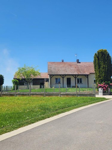 Location maison Somsois 51290 Marne 87 m2 5 pièces 650 euros
