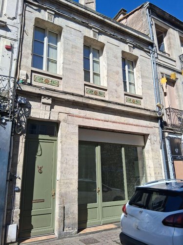 Immeuble a vendre Sainte-Foy-la-Grande 33220 Gironde 97 m2  132500 euros