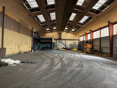 Fonds et murs commerciaux a vendre Plouzané 29280 Finistère  1243750 euros