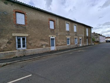 Maison a vendre Genneton 79150 Deux-Sèvres 143 m2 7 pièces 96300 euros