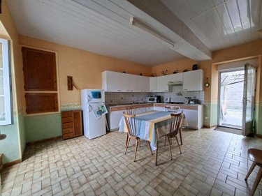 Maison a vendre Genneton 79150 Deux-Sèvres 143 m2 7 pièces 96300 euros