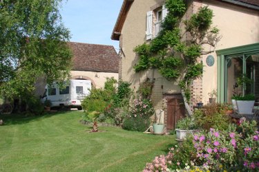 propriete a vendre La Celle-Saint-Cyr 89116 Yonne 214 m2 9 pièces 335000 euros