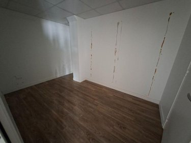 Location fonds et murs commerciaux Morbecque 59190 Nord 150 m2  900 euros