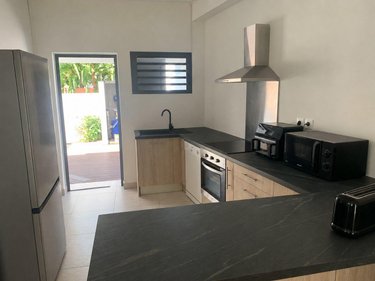 Location maison Saint-Denis 97400 Réunion 120 m2 5 pièces 2161 euros