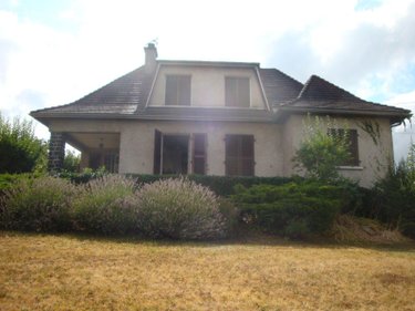Maison a vendre Mauriac 15200 Cantal 5 pièces 148400 euros