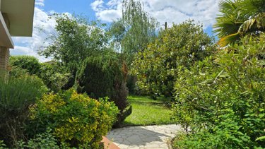 Maison a vendre Sauzé-Vaussais 79190 Deux-Sèvres 134 m2 10 pièces 162750 euros