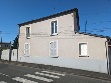 Maison a vendre Les Herbiers 85500 Vendée 160 m2 7 pièces 230000 euros