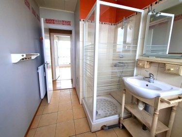 Appartement a vendre Issoire 63500 Puy-de-Dôme 57 m2 4 pièces 91000 euros