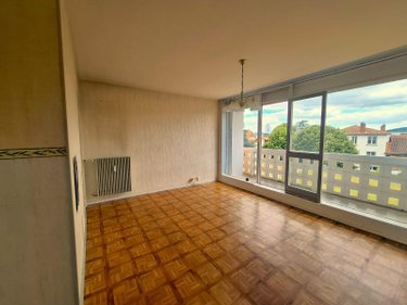 Appartement a vendre Issoire 63500 Puy-de-Dôme 57 m2 4 pièces 91000 euros