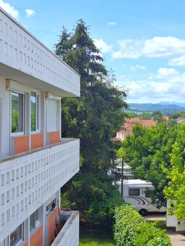 Appartement a vendre Issoire 63500 Puy-de-Dôme 57 m2 4 pièces 91000 euros