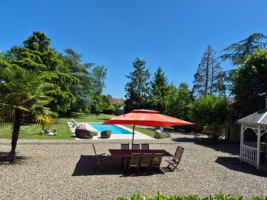 Maison a vendre Saint-Amand-Montrond 18200 Cher 416 m2 13 pièces 646800 euros