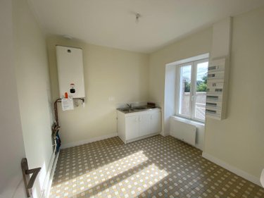 Location appartement Châtillon-sur-Indre 36700 Indre 80 m2 4 pièces 650 euros
