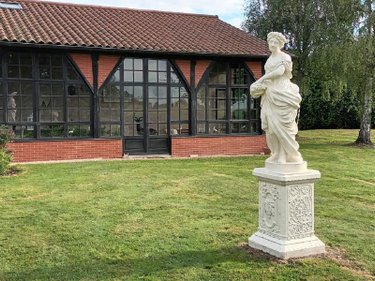 propriete a vendre Saint-Jean-sur-Reyssouze 01560 Ain 350 m2 11 pièces 3500000 euros
