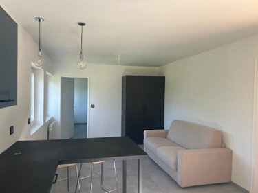 Location appartement Louhans Châteaurenaud 71500 Saône-et-Loire 34 m2 2 pièces 565 euros