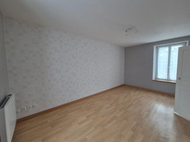 Fonds et murs commerciaux a vendre Domjean 50420 Manche  68250 euros