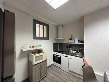 Fonds et murs commerciaux a vendre La Teste-de-Buch 33260 Gironde 60 m2  313500 euros