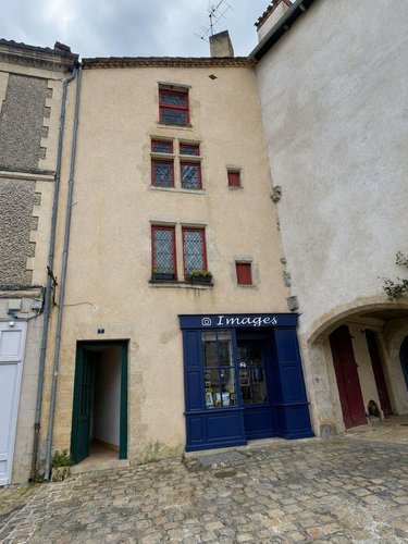 Immeuble a vendre Bazas 33430 Gironde 250 m2  286200 euros