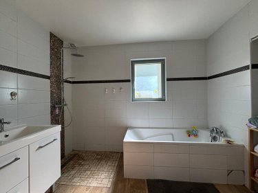 Maison a vendre Jayat 01340 Ain 201 m2 6 pièces 329000 euros