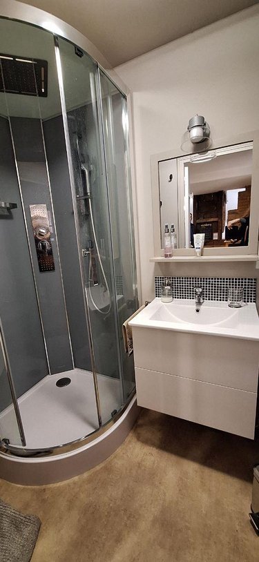 Immeuble a vendre Saint-Aubin-du-Cormier 35140 Ille-et-Vilaine 95 m2  189000 euros