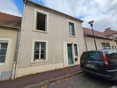 Maison a vendre Saint-Amand-Montrond 18200 Cher 80 m2 5 pièces 48000 euros