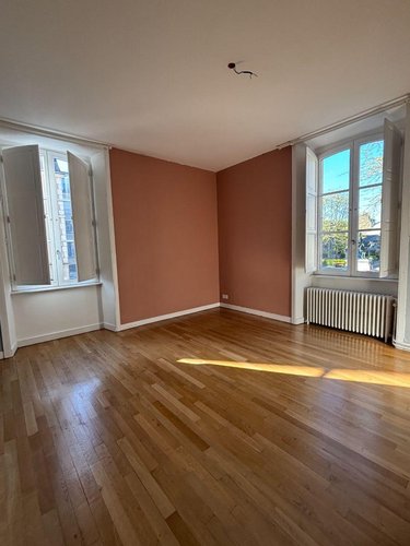 Location appartement Fougères 35300 Ille-et-Vilaine 114 m2 5 pièces 850 euros