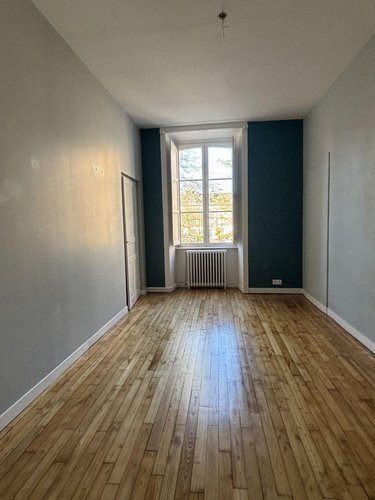 Location appartement Fougères 35300 Ille-et-Vilaine 114 m2 5 pièces 850 euros