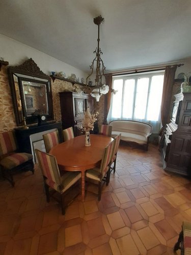 Maison a vendre Pontvallain 72510 Sarthe 187 m2 7 pièces 189000 euros