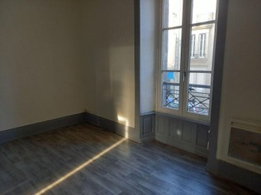Immeuble a vendre Aurillac 15000 Cantal 197 m2  243000 euros