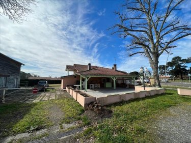 Immeuble a vendre Bias 40170 Landes 510 m2  366000 euros