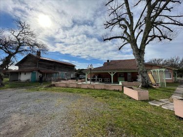 Immeuble a vendre Bias 40170 Landes 510 m2  366000 euros