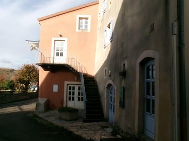 Immeuble a vendre Orbeil 63500 Puy-de-Dôme 150 m2  121800 euros
