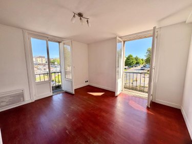 Appartement a vendre Fougères 35300 Ille-et-Vilaine 99 m2 4 pièces 136000 euros
