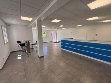 Fonds et murs commerciaux a vendre Glaire 08200 Ardennes 120 m2  471600 euros