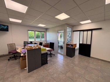 Fonds et murs commerciaux a vendre Glaire 08200 Ardennes 120 m2  471600 euros