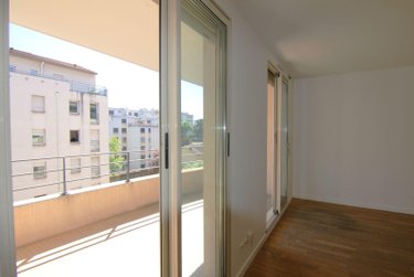 Appartement a vendre Lyon 8e Arrondissement 69008 Rhône 72 m2 4 pièces 365000 euros