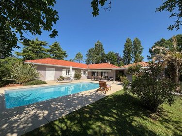 Maison a vendre Blanquefort 33290 Gironde 304 m2 7 pièces 795000 euros