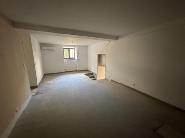 Fonds et murs commerciaux a vendre Ajaccio 20000 Corse-du-Sud 74 m2  820000 euros