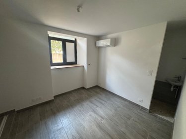Fonds et murs commerciaux a vendre Ajaccio 20000 Corse-du-Sud 74 m2  820000 euros