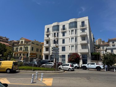 Fonds et murs commerciaux a vendre Ajaccio 20000 Corse-du-Sud 74 m2  820000 euros