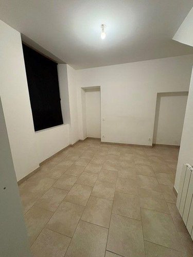 Location appartement Bayeux 14400 Calvados 51 m2 2 pièces 635 euros
