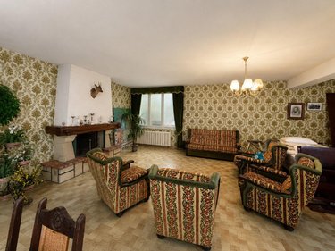 Immeuble a vendre Lesperon 40260 Landes 337 m2  254000 euros