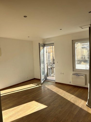 Location appartement Libourne 33500 Gironde 30 m2 1 pièce 545 euros