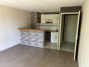 Location appartement La Chaussée-Saint-Victor 41260 Loir-et-Cher 38 m2 2 pièces 510 euros