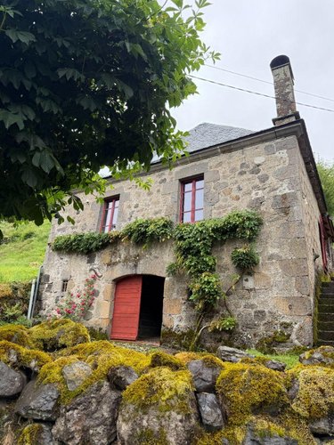 Maison a vendre Saint-Paul-de-Salers 15140 Cantal 8 pièces 212000 euros