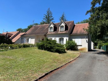 Maison a vendre La Ferté-Saint-Cyr 41220 Loir-et-Cher 193 m2 9 pièces 294000 euros